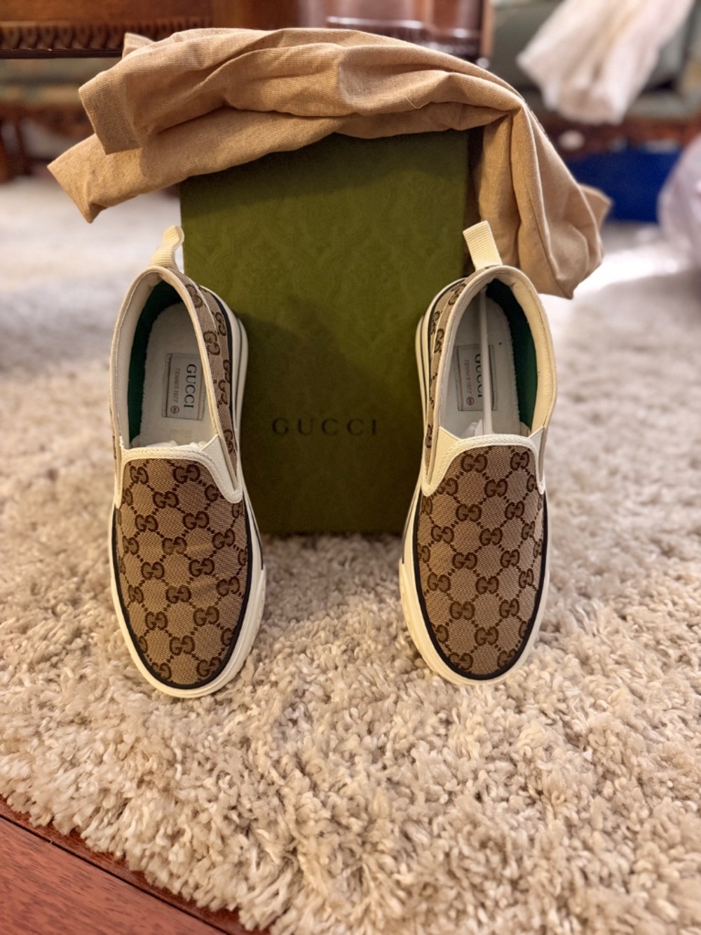 Gucci Women’s GG Canvas Slip-On Sneakers Beige Size 38 | New in Box - Picture 4 of 8